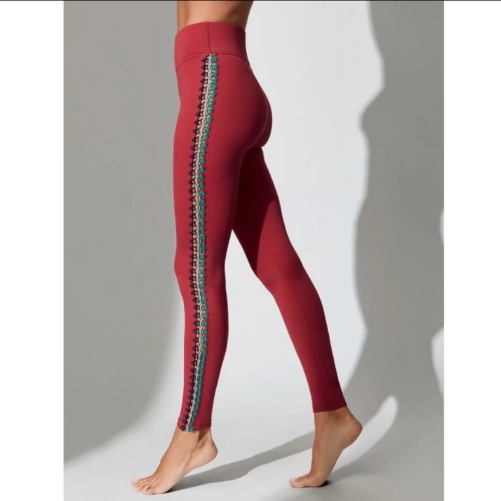 Carbon38 Womens XS Red Crochet Side Seam High Waisted Leggings - Picture 1 of 11
